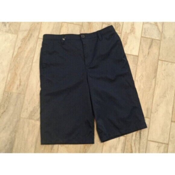 NEW Under Armour boys size 18 Navy Heatgear Golf shorts MSRP $60 - Picture 3 of 5